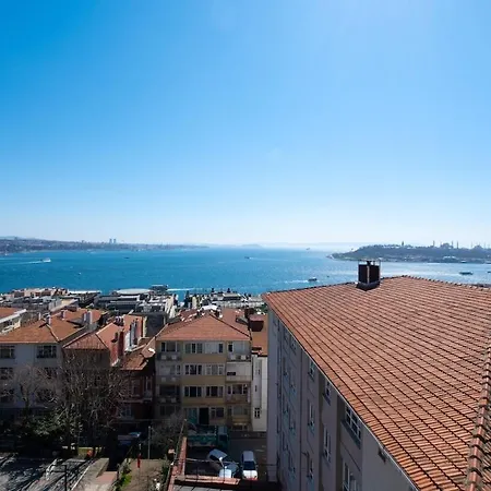 Bosphorus View With 2 Bedrooms * Istambul